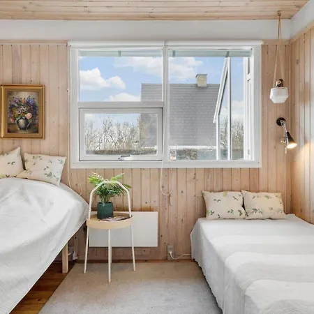 30318-odder-vorbaekvej-19 * Odder